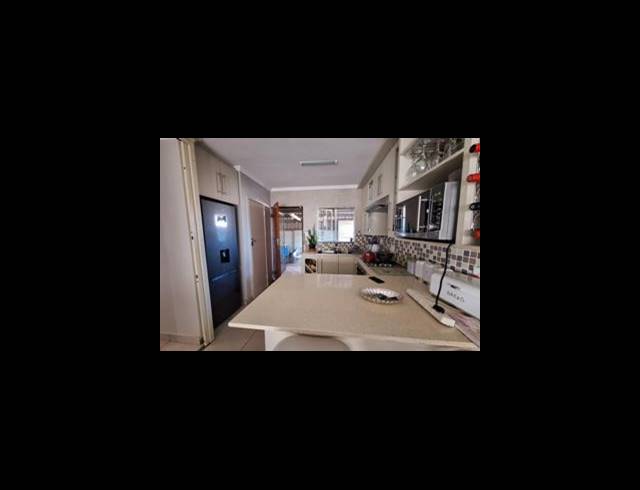 3 BEDROOM HOUSE FOR SALE IN HESTEAPARK